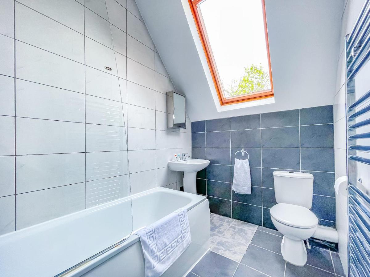 *Re9Bc* For Your Most Relaxed & Cosy Stay + Free Parking + Free Fast Wifi * Лидс Экстерьер фото